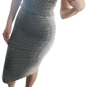 BCBGENERATION BODY-CON SKIRT XS/S